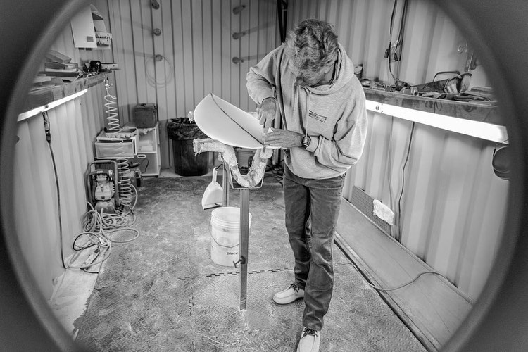 Surf Iconoclast